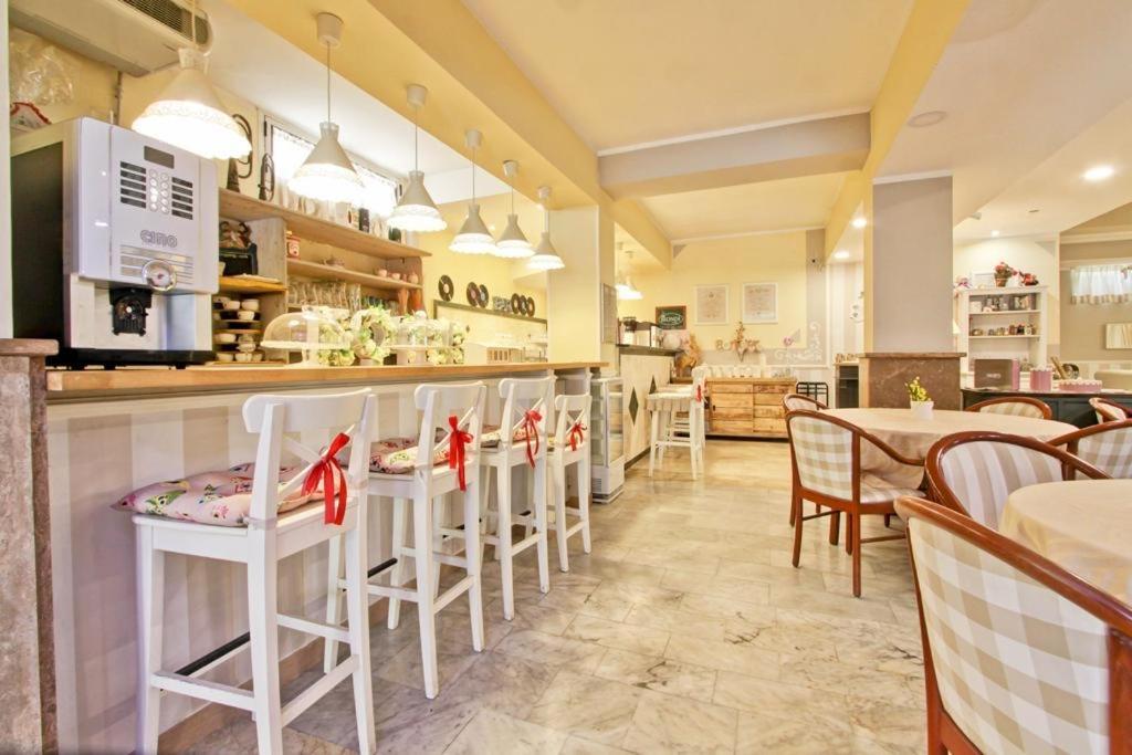 Hotel La Maison Delle Terme 티볼리 테르메 외부 사진