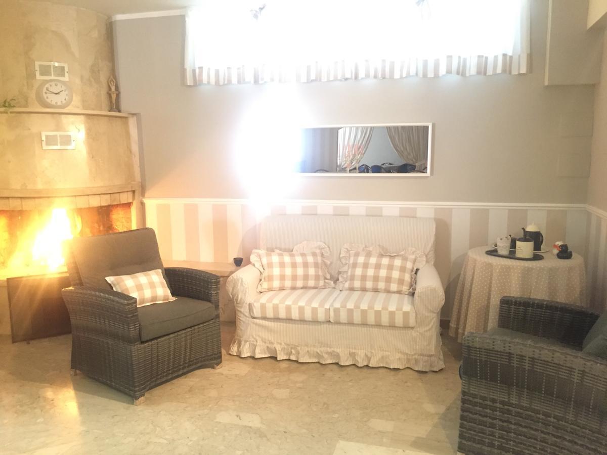 Hotel La Maison Delle Terme 티볼리 테르메 외부 사진
