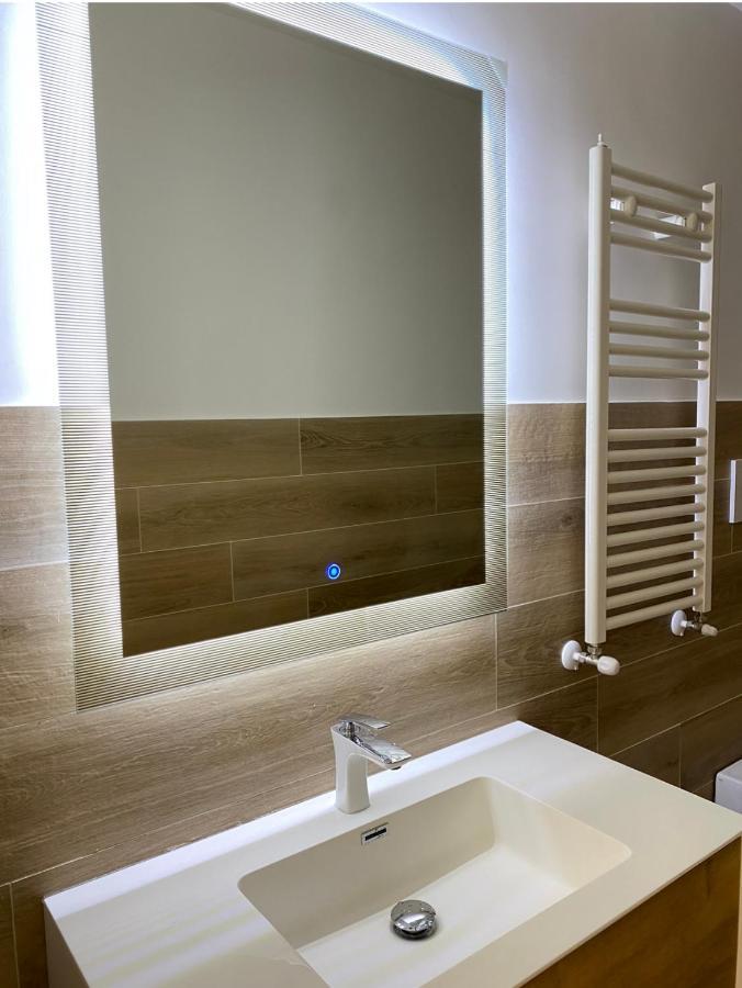 Hotel La Maison Delle Terme 티볼리 테르메 외부 사진